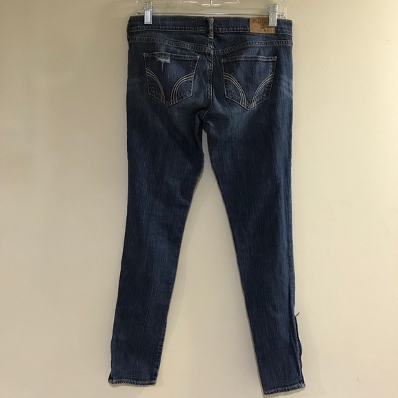 Hollister Skinny Jeans - Picture 6 of 11